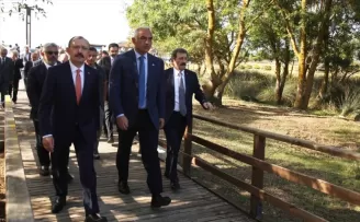 Kültür ve Turizm Bakanı Ersoy, Kızılırmak Deltası Kuş Cenneti’ni gezdi