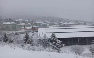 Küre ve Tosya ilçelerinde kar yağışı etkili oldu