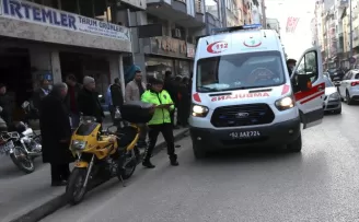 Ordu'da otomobil ile çarpışan motosikletin sürücüsü yaralandı