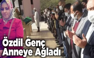 Özdil genç anneye ağladı