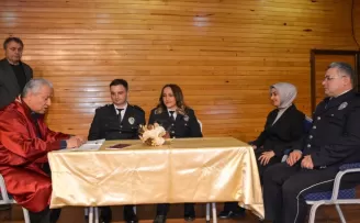 Polis memuru çift, Polis Haftası’nda dünyaevine girdiler