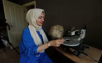 Salgın döneminde hobi olarak başladığı su kabağı süslemesi mesleği oldu