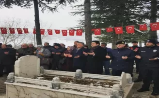 Şampiyon güreşçi Hüseyin Akbaş, Tokat’taki mezarı başında anıldı