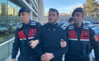 Samsun'da 1476 kapsül sentetik ecza hapı ele geçirildi