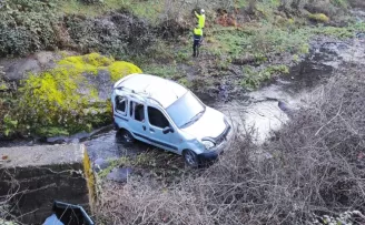 Samsun'da aracın dereye devrilmesi sonucu bir kişi yaralandı