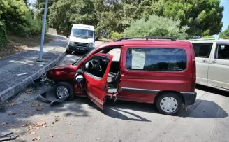 Samsun’da hafif ticari araçla otomobilin çarpıştığı kazada bir kişi yaralandı