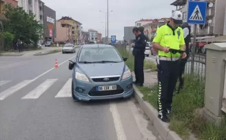 Samsun’da otomobilin çarptığı yaya bisiklet sürücüsü yaralandı