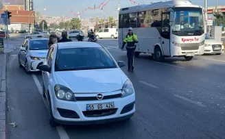 Samsun'da otomobilin çarptığı yaya yaralandı