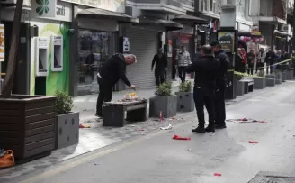 Samsun'da şüpheli bavuldan yiyecek ile giyecek eşyaları çıktı