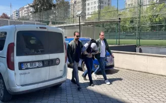 Samsun’da tartıştığı kız arkadaşını silahla yaralayan zanlı yakalandı