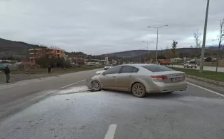 Samsun'da tırla çarpışan otomobilin sürücüsü yaralandı