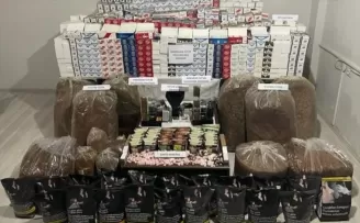 Sinop'ta 275 bin bandrolsüz makaron ele geçirildi