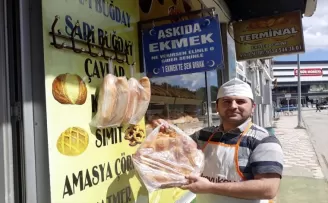 Taşova’da askıda ekmek geleneği devam ediyor