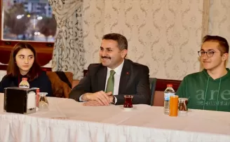 Tokat Belediye Başkanı Eroğlu gençlerle bir araya geldi