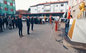 Tokat’ın Sulusaray ve Yeşilyurt ilçelerinde Öğretmenler Günü kutlandı