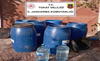 Tokat'ta 1300 litre sahte içki ele geçirildi