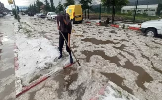 Tokat’ta sağanak, Yeşilyurt ilçesinde dolu etkili oldu