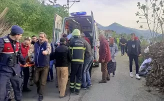 Trabzon’da belediye otobüsü şarampole yuvarlandı