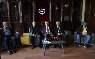 Trabzon’da “Efsanelerle Yeniden Futbol Turnuvası“ düzenlenecek