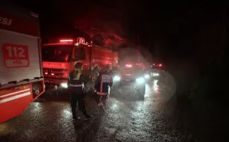 Trabzon’un Sürmene ilçesindeki örtü yangını kontrol altına alındı