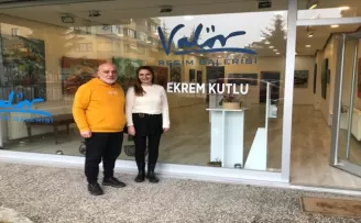 Trabzonlu ressam Ekrem Kutlu Ankara’da sergi açtı