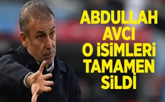 Trabzonspor’da Avcı 2 futbolcuyu tamamen sildi