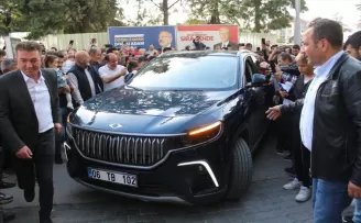 Türkiye’nin otomobili Togg’un tanıtımı Erbaa’da yapıldı