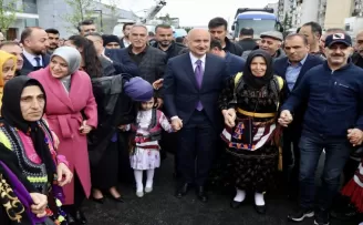 Ulaştırma ve Altyapı Bakanı Karaismailoğlu, Trabzon’da konuştu: