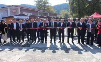 Ulus El Emeği Pazarı törenle hizmete girdi
