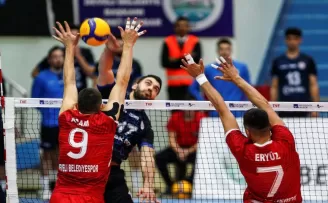 Voleybol: AXA Sigorta Efeler Ligi