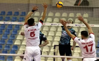 Voleybol: AXA Sigorta Efeler Ligi