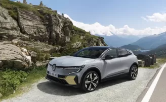 Yeni Megane E-Tech Yüzde 100 Elektrikli, Van’da tanıtıldı