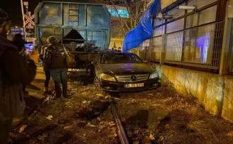 Zonguldak'ta hemzemin geçitteki kazada 2 kişi yaralandı