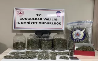 Zonguldak’ta uyuşturucu operasyonunda yakalanan 3 zanlı tutuklandı