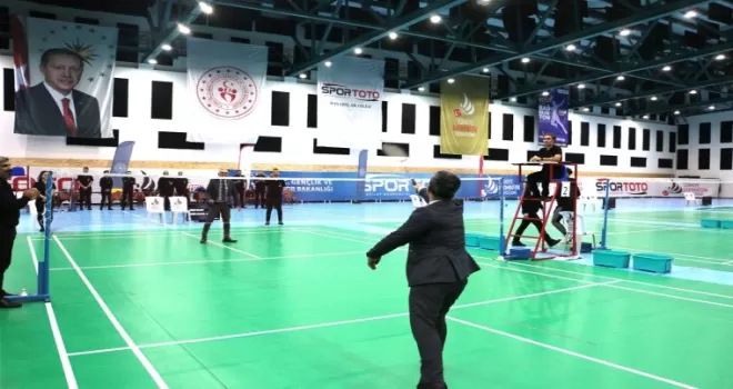 19 Yaş Altı Türkiye Badminton Şampiyonası, Samsun’da başladı