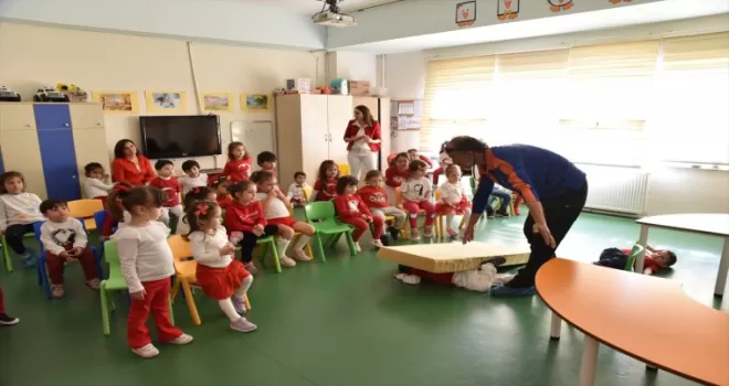 AFAD çocuklara afet farkındalık eğitimi verdi