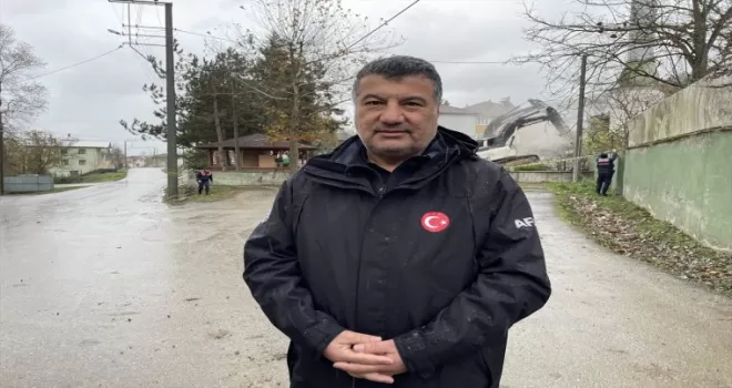 AFAD'dan artçıların sürdüğü Düzce'de vatandaşlara "panik yapmayın" uyarısı