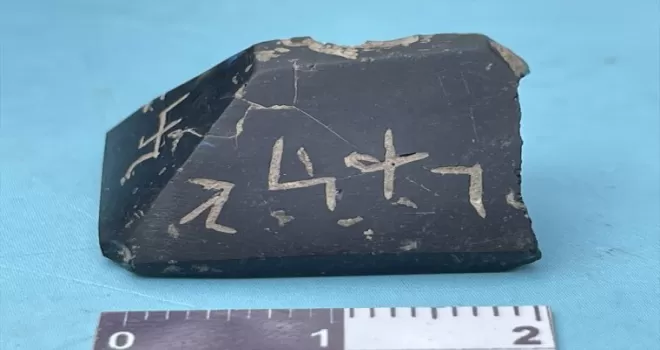 Amasra'daki kurtarma kazılarında "tılsımlı damga mühür" bulundu