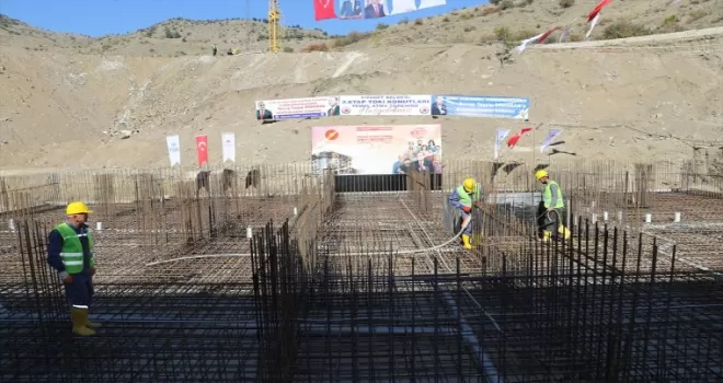 Amasya'da "İlk Evim, İlk İş Yerim Projesi" kapsamında ilk temel atıldı