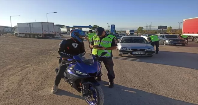 Amasya’da jandarmadan motosiklet denetimi