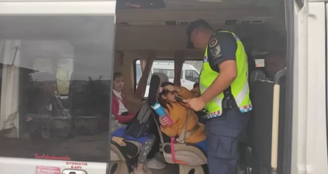 Amasya’da okul servis araçlarının denetimi devam ediyor