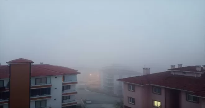 Amasya’da sis etkili oldu