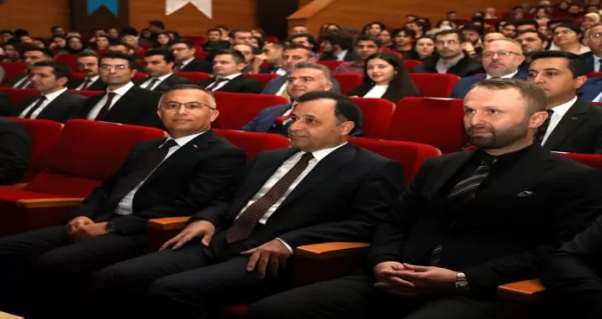 Anayasa Mahkemesi Başkanı Arslan, Rize'de panelde konuştu: