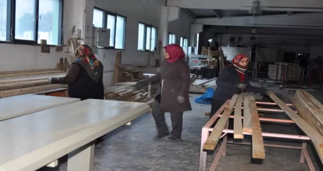 Artvin'de kadın eliyle üretilen keresteler ihraç ediliyor
