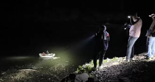 Artvin’de nehirde erkek cesedi bulundu