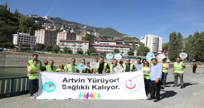 Artvin'de Sağlıklı Yaşam Yürüyüşü gerçekleştirildi
