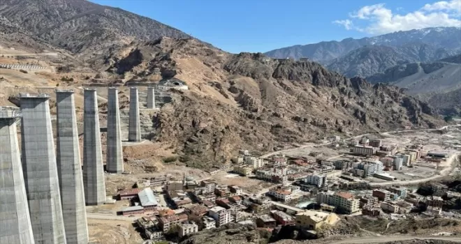 Artvin Valisi Doruk, Yusufeli’nde incelemelerde bulundu