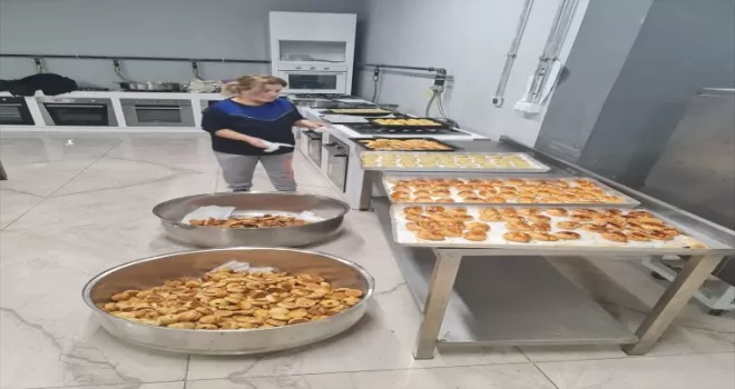 “Asrın felaketi“ni yaşayan bölgeye Samsun Of Çaykara Derneğinden yardım