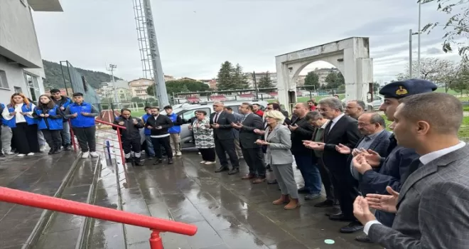 Ayancık’ta 15 Temmuz şehidi Ömer Can Açıkgöz’ün adı gençlik merkezine verildi