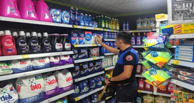 Bafra’da marketler denetlendi